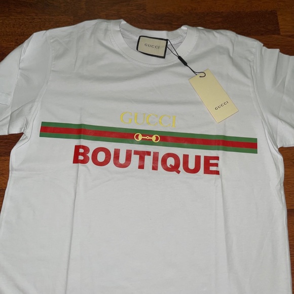 Gucci T shirt - L